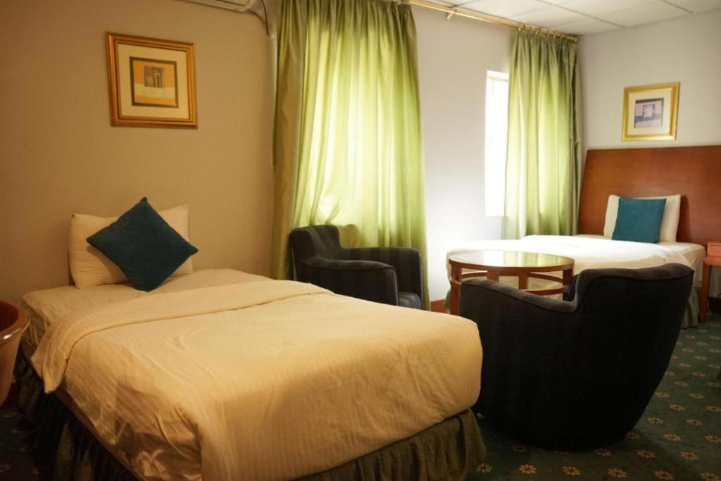 Conord Hotel Амман Экстерьер фото