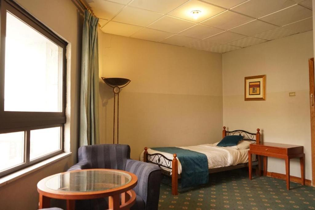 Conord Hotel Амман Экстерьер фото