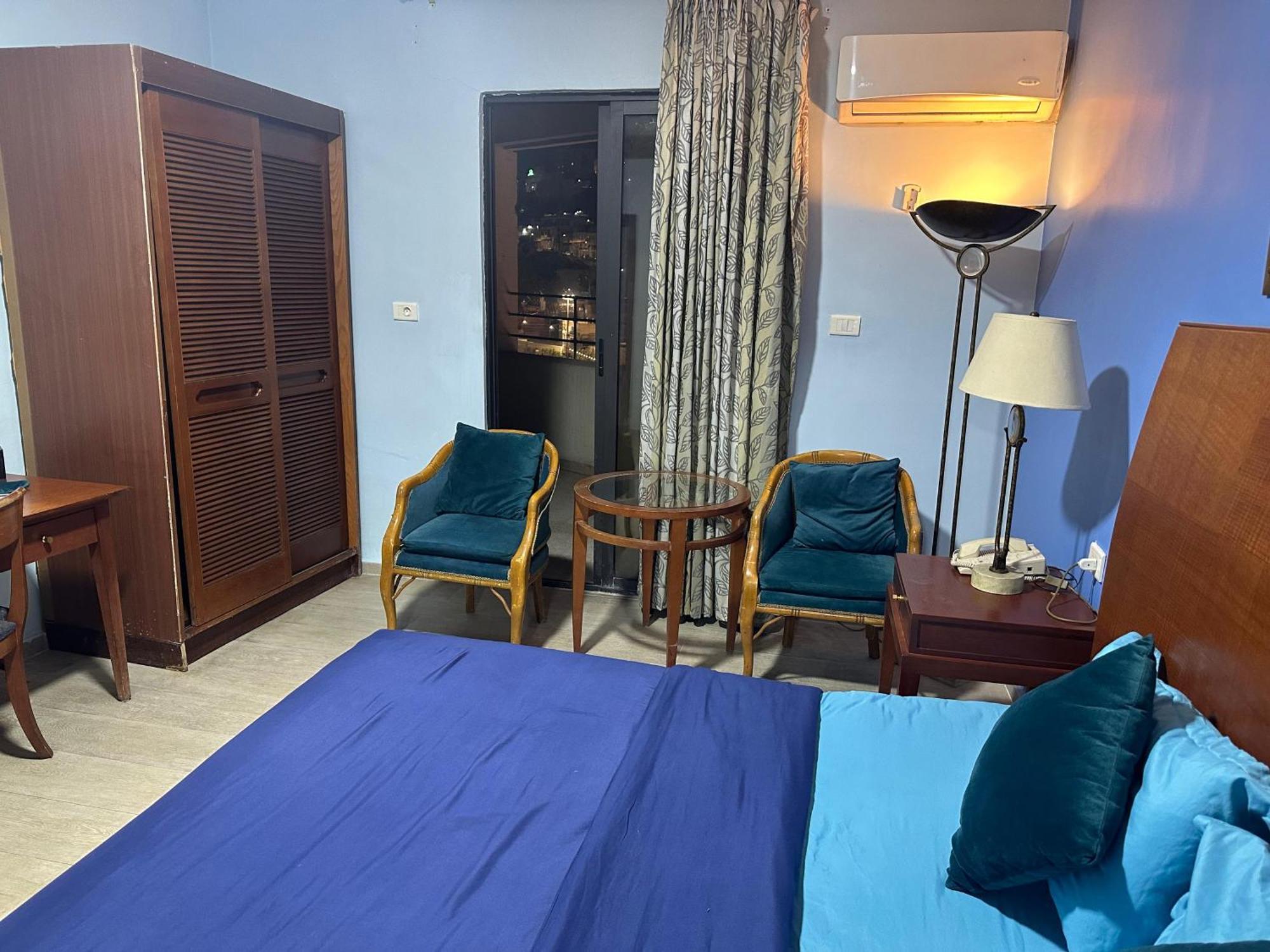 Conord Hotel Амман Экстерьер фото